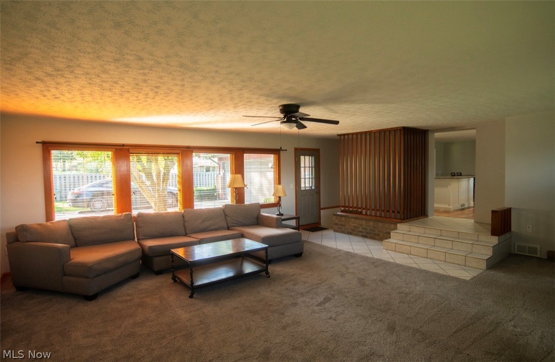 6262 W Liberty Hubbard OH 44425