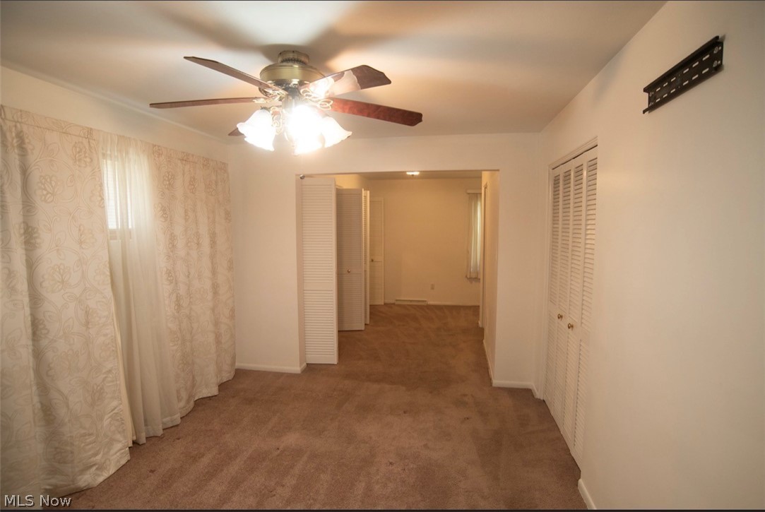 6262 W Liberty Hubbard OH 44425