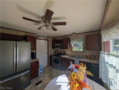 6615 Cleveland Road Ravenna OH 44266