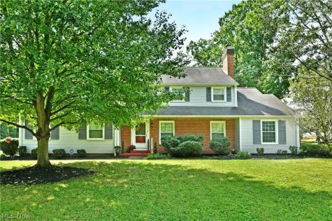825 Ravine Drive Youngstown OH 44505