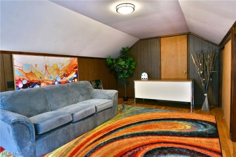 825 Ravine Drive Youngstown OH 44505