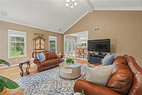 7624 Hempfield Lane Hudson OH 44236