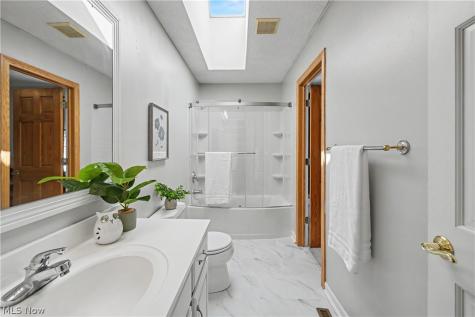 7624 Hempfield Lane Hudson OH 44236