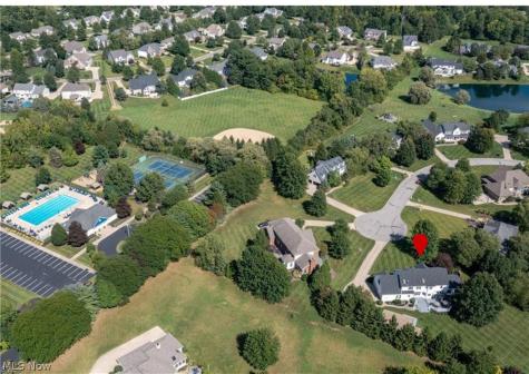 7624 Hempfield Lane Hudson OH 44236