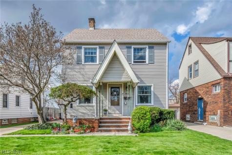 2902 Marmore Avenue Parma OH 44134