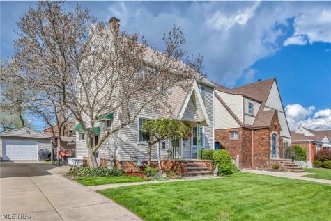 2902 Marmore Avenue Parma OH 44134