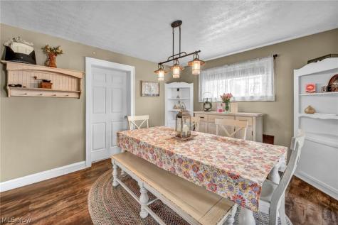 2902 Marmore Avenue Parma OH 44134