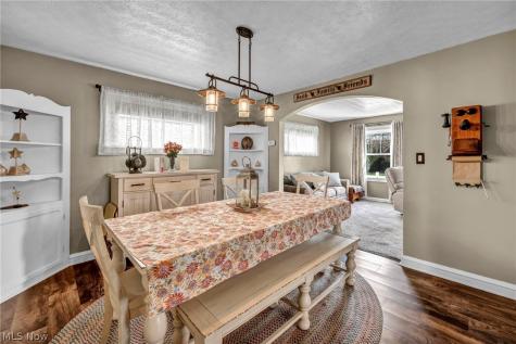 2902 Marmore Avenue Parma OH 44134