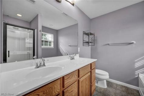 9092 Stonegate Circle North Ridgeville OH 44039