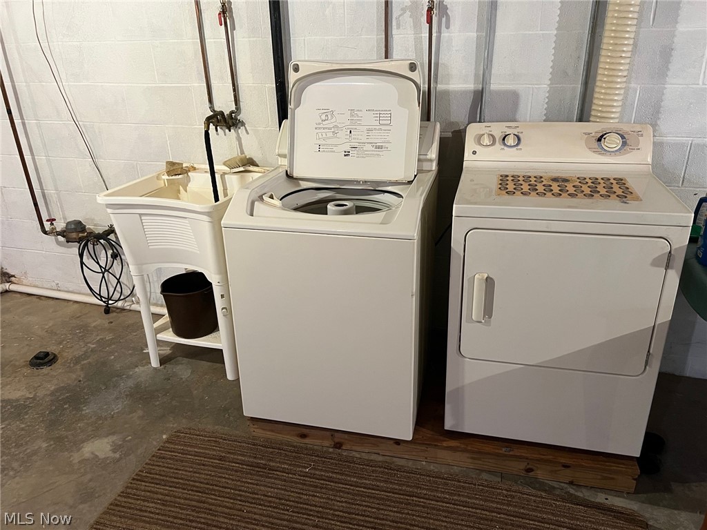 1018 Foxmoor Lane Ashland OH 44805