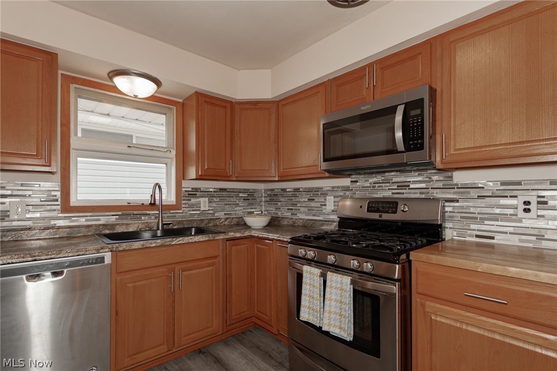 2784 Burden Drive Parma OH 44134