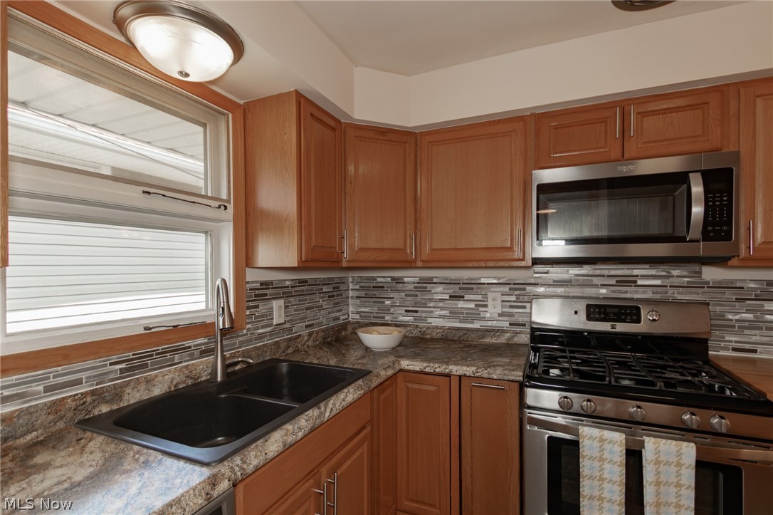 2784 Burden Drive Parma OH 44134