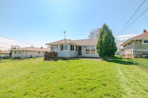2784 Burden Drive Parma OH 44134