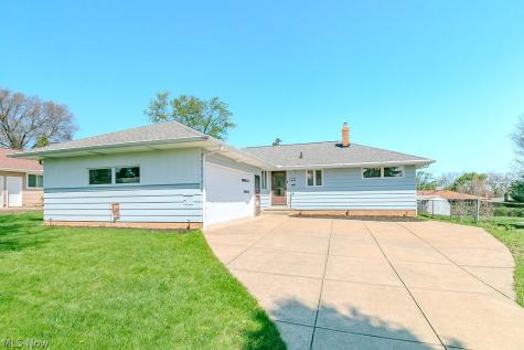 2784 Burden Drive Parma OH 44134