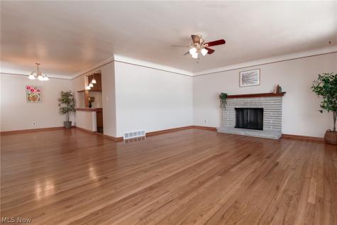 2784 Burden Drive Parma OH 44134