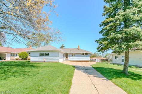 2784 Burden Drive Parma OH 44134