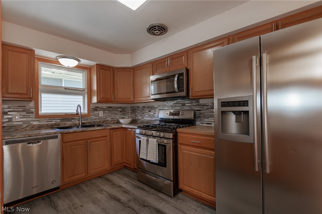 2784 Burden Drive Parma OH 44134