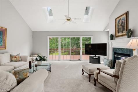 2137 Waters Edge Drive Westlake OH 44145