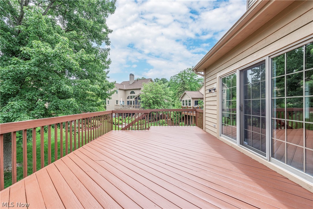 2137 Waters Edge Drive Westlake OH 44145