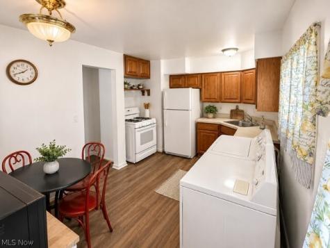1521 Stanford Drive Brunswick OH 44212