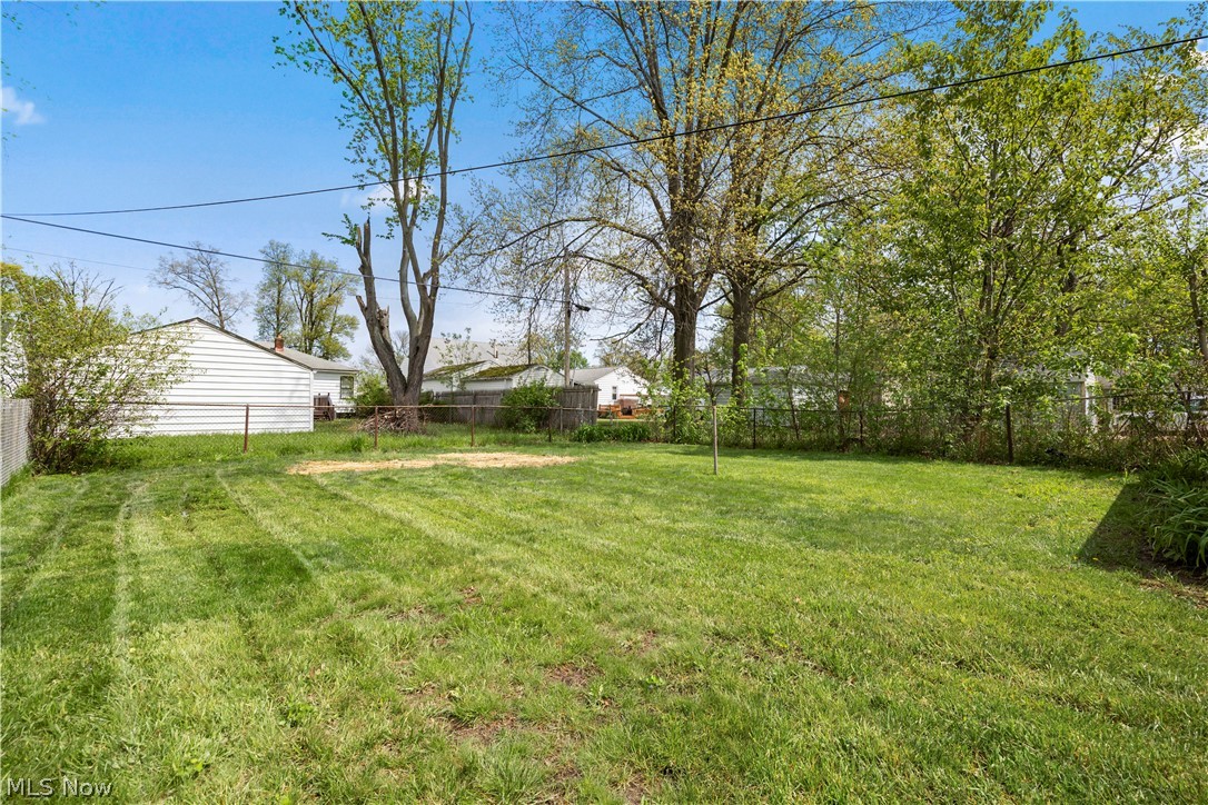 166 Caroline Street Elyria OH 44035