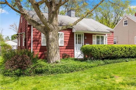 166 Caroline Street Elyria OH 44035
