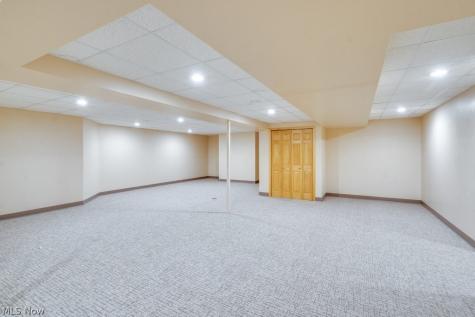 4171 Glenmoor Road NW Canton OH 44718