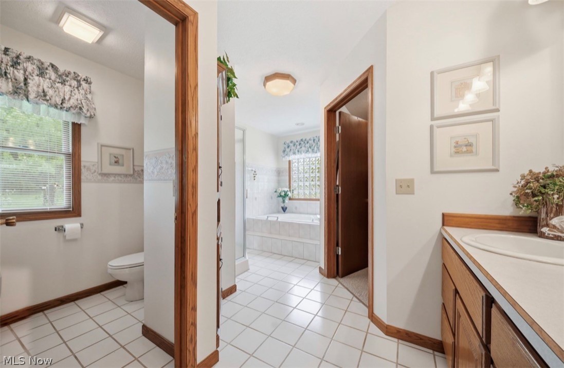 3556 Lake Road Conneaut OH 44030