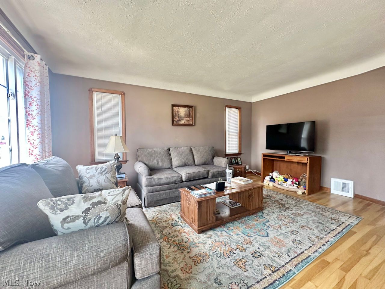 5618 Sunderland Drive Parma OH 44129