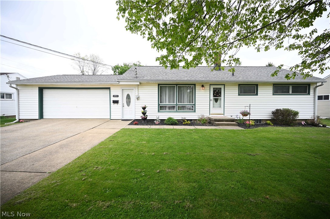 1911 39th Street NE Canton OH 44705