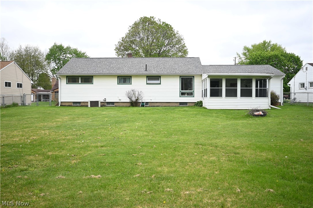 1911 39th Street NE Canton OH 44705