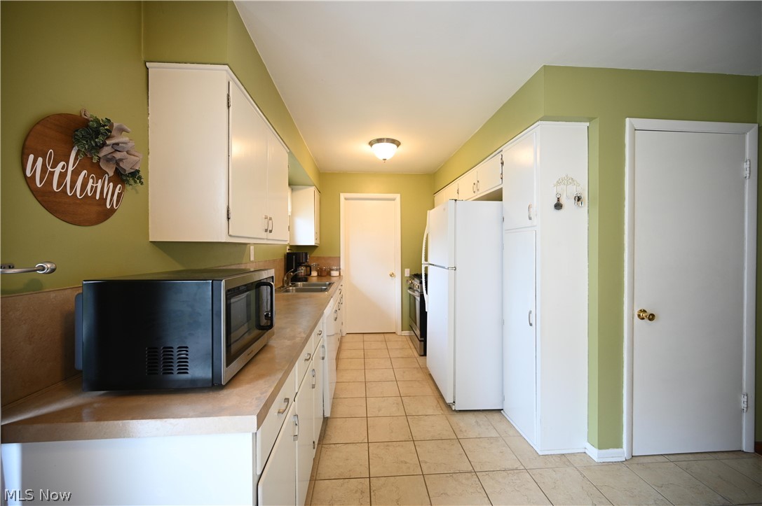 1911 39th Street NE Canton OH 44705