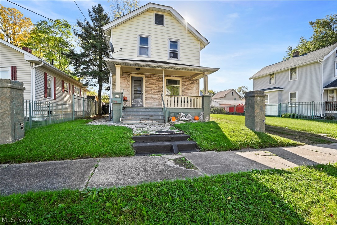729 Bonnie Brae Avenue SE Warren OH 44484