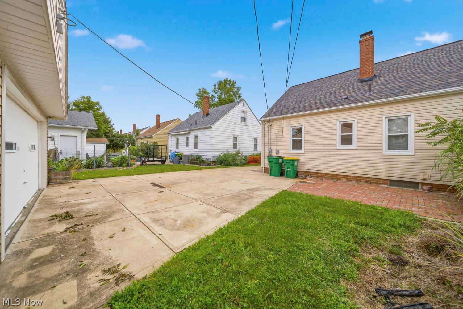 282 E 330th Street Willowick OH 44095
