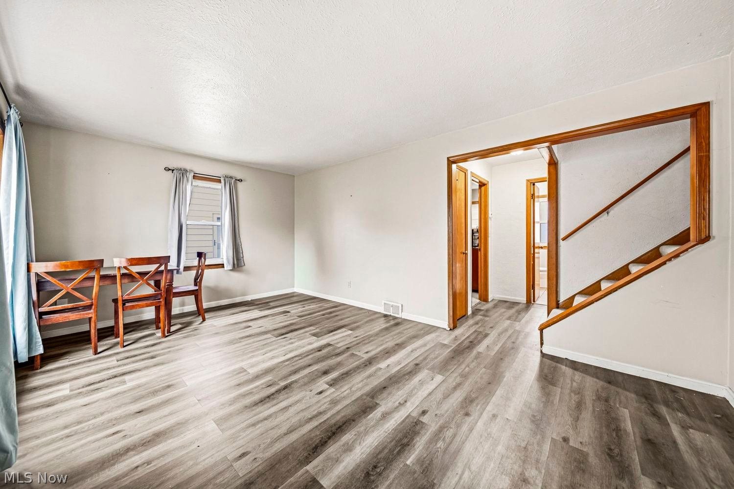 282 E 330th Street Willowick OH 44095