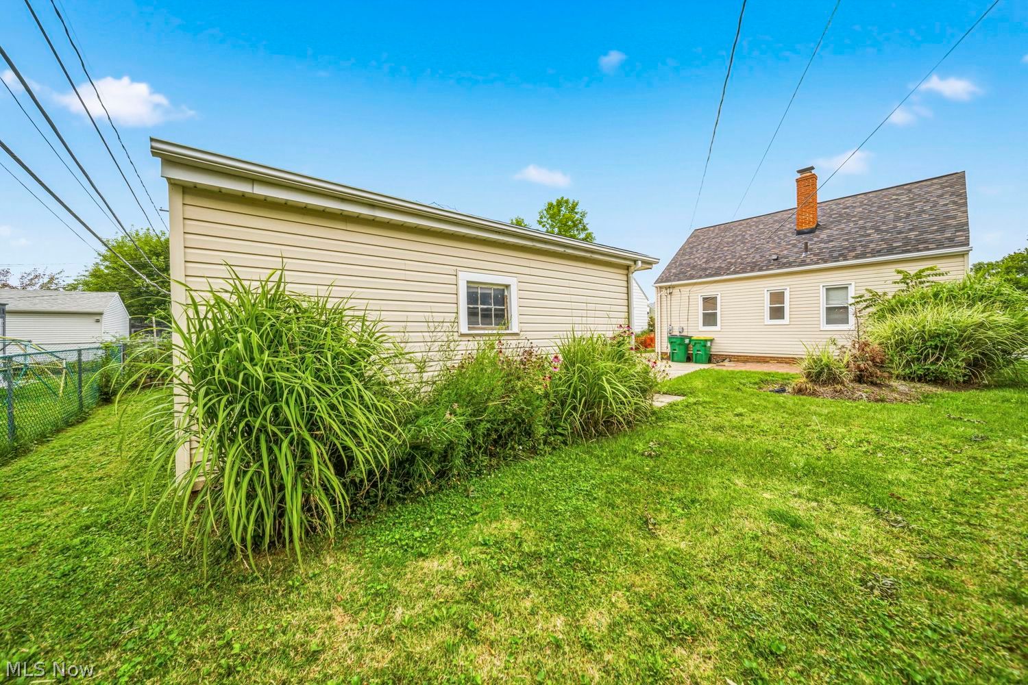 282 E 330th Street Willowick OH 44095