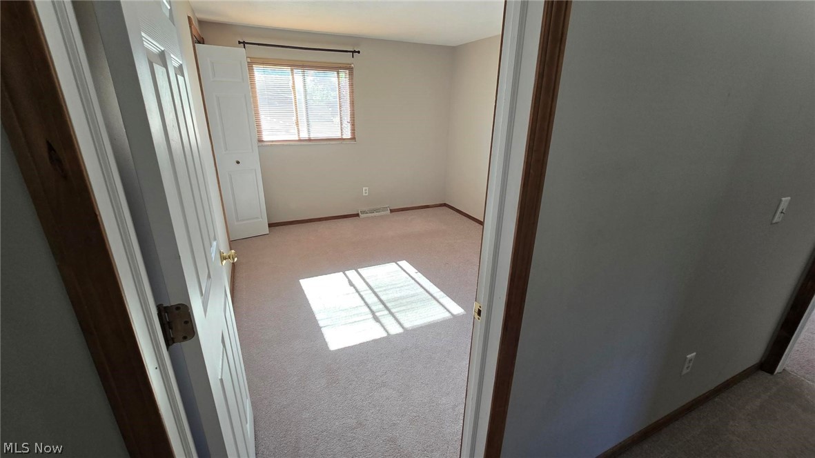 871 Shadowrow Avenue Willoughby OH 44094