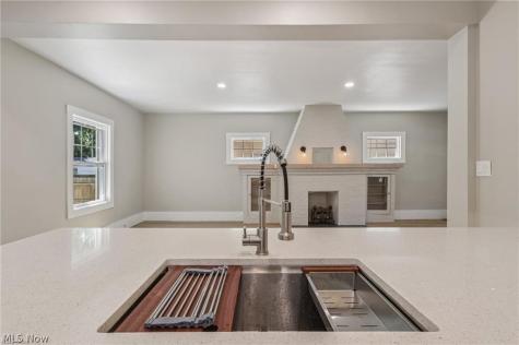 10225 Baltic Road Cleveland OH 44102