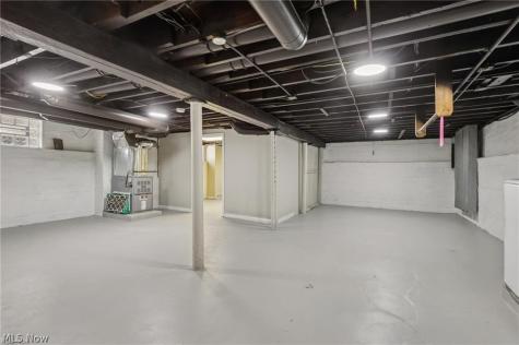 10225 Baltic Road Cleveland OH 44102