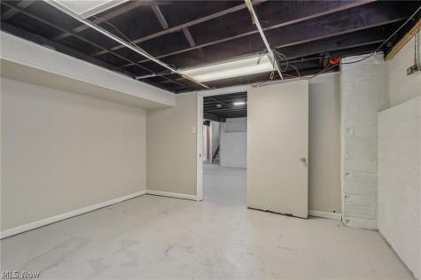 10225 Baltic Road Cleveland OH 44102