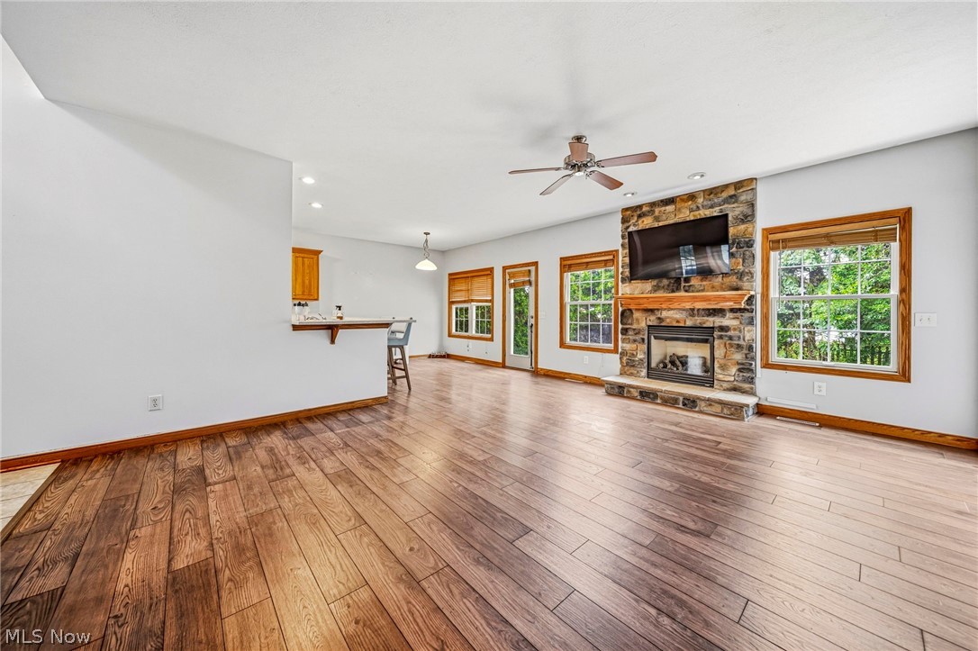 1587 Clipper Cove Painesville OH 44077
