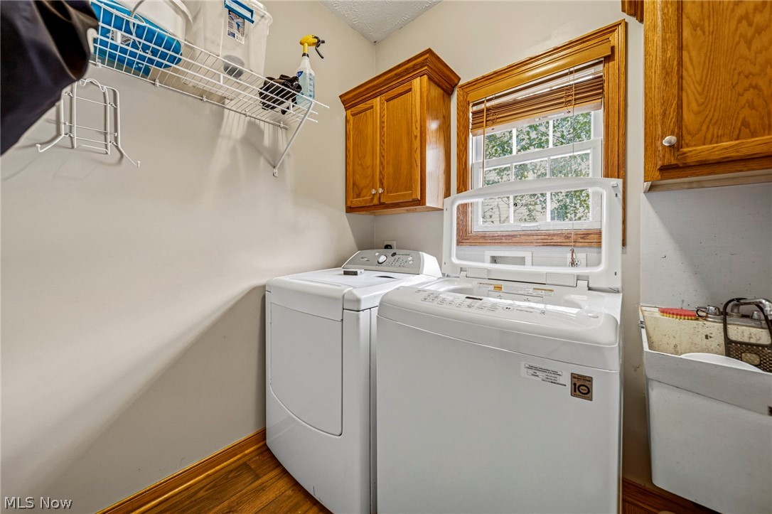 1587 Clipper Cove Painesville OH 44077