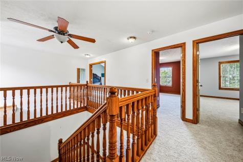 1587 Clipper Cove Painesville OH 44077