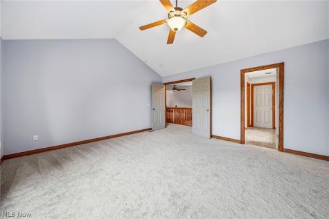 1587 Clipper Cove Painesville OH 44077