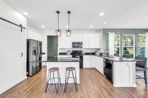 345 Woodside Lane Tallmadge OH 44278