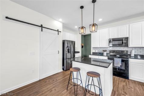 345 Woodside Lane Tallmadge OH 44278