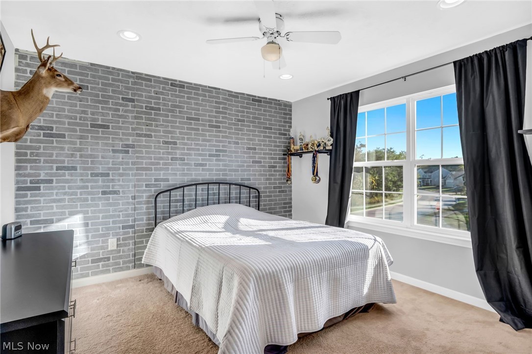 345 Woodside Lane Tallmadge OH 44278
