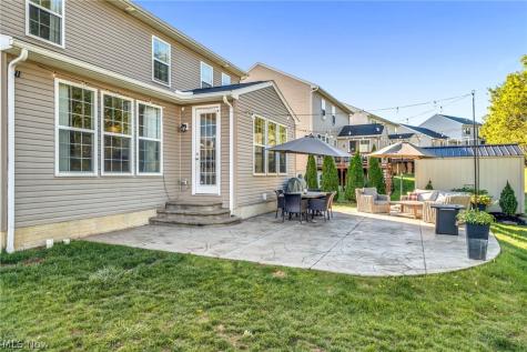 345 Woodside Lane Tallmadge OH 44278