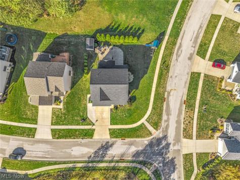 345 Woodside Lane Tallmadge OH 44278