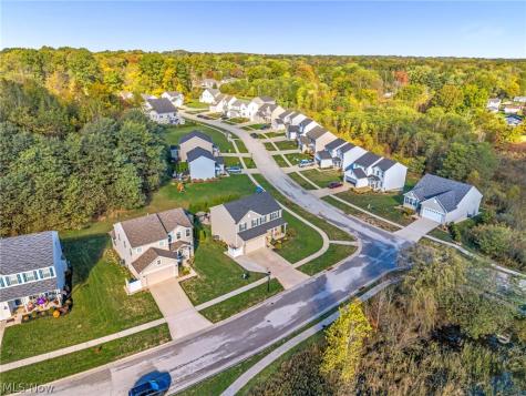 345 Woodside Lane Tallmadge OH 44278